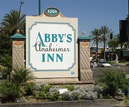 Abby'S Anaheimer Inn - Across Disneyland Park Eksteriør billede
